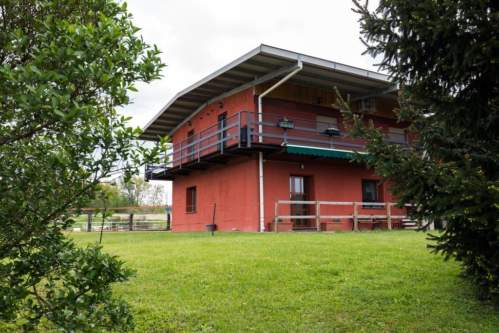 Agriturismo Jesson Rosamund Cantù Extérieur photo