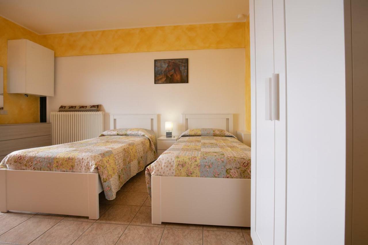 Agriturismo Jesson Rosamund Cantù Extérieur photo